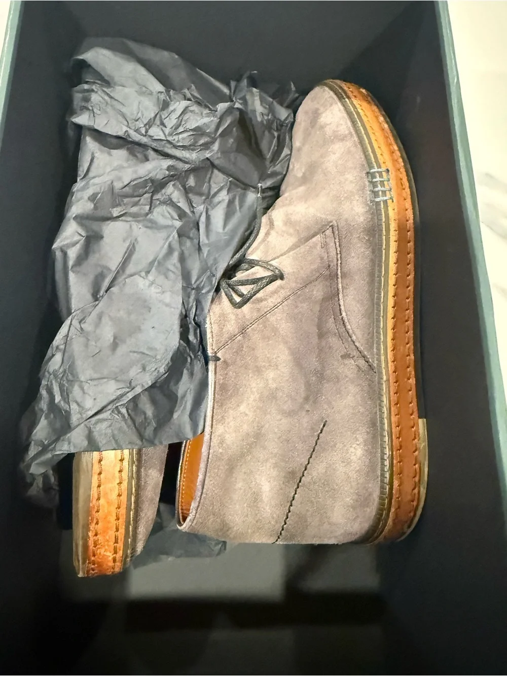 Berluti Paris Men's Suede Chukka Boots in Grey